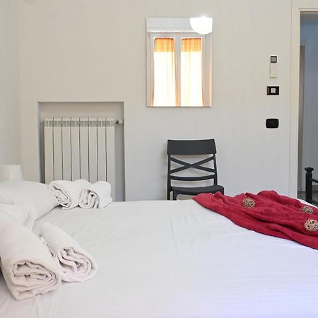 Inn Pisa Rentals 2- Starlight Central Flat Bagian luar foto