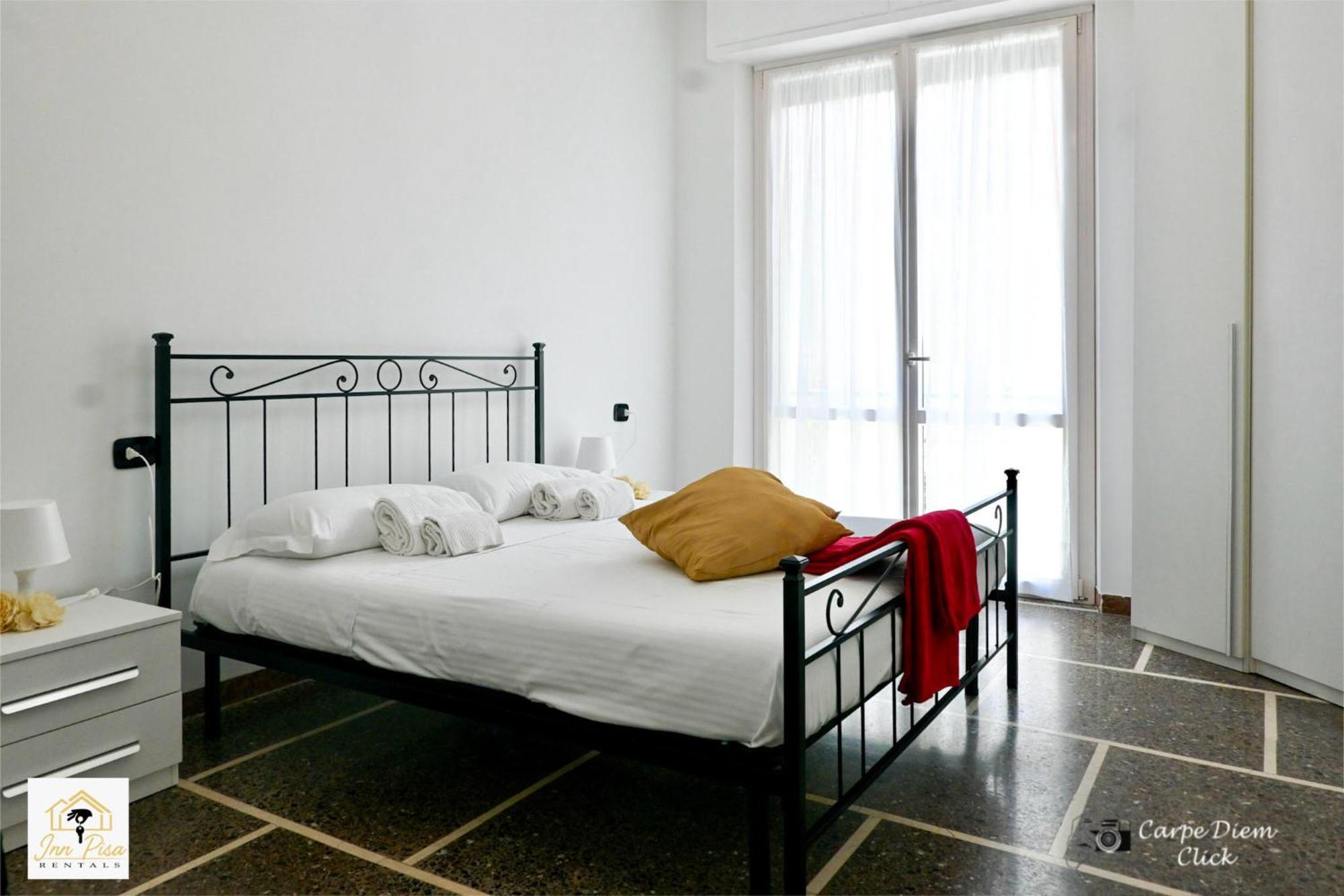 Inn Pisa Rentals 2- Starlight Central Flat Bagian luar foto