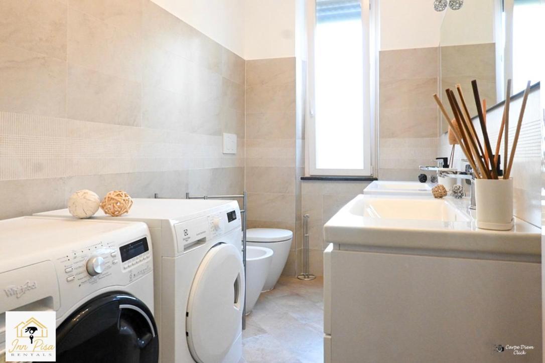 Inn Pisa Rentals 2- Starlight Central Flat Bagian luar foto