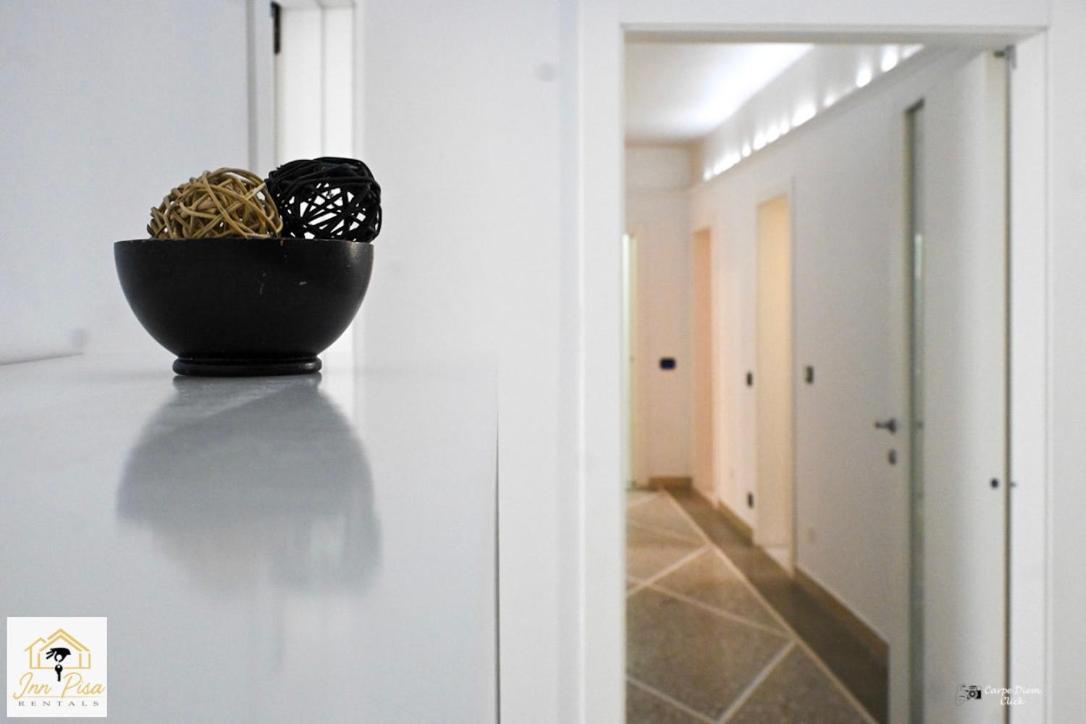 Inn Pisa Rentals 2- Starlight Central Flat Bagian luar foto