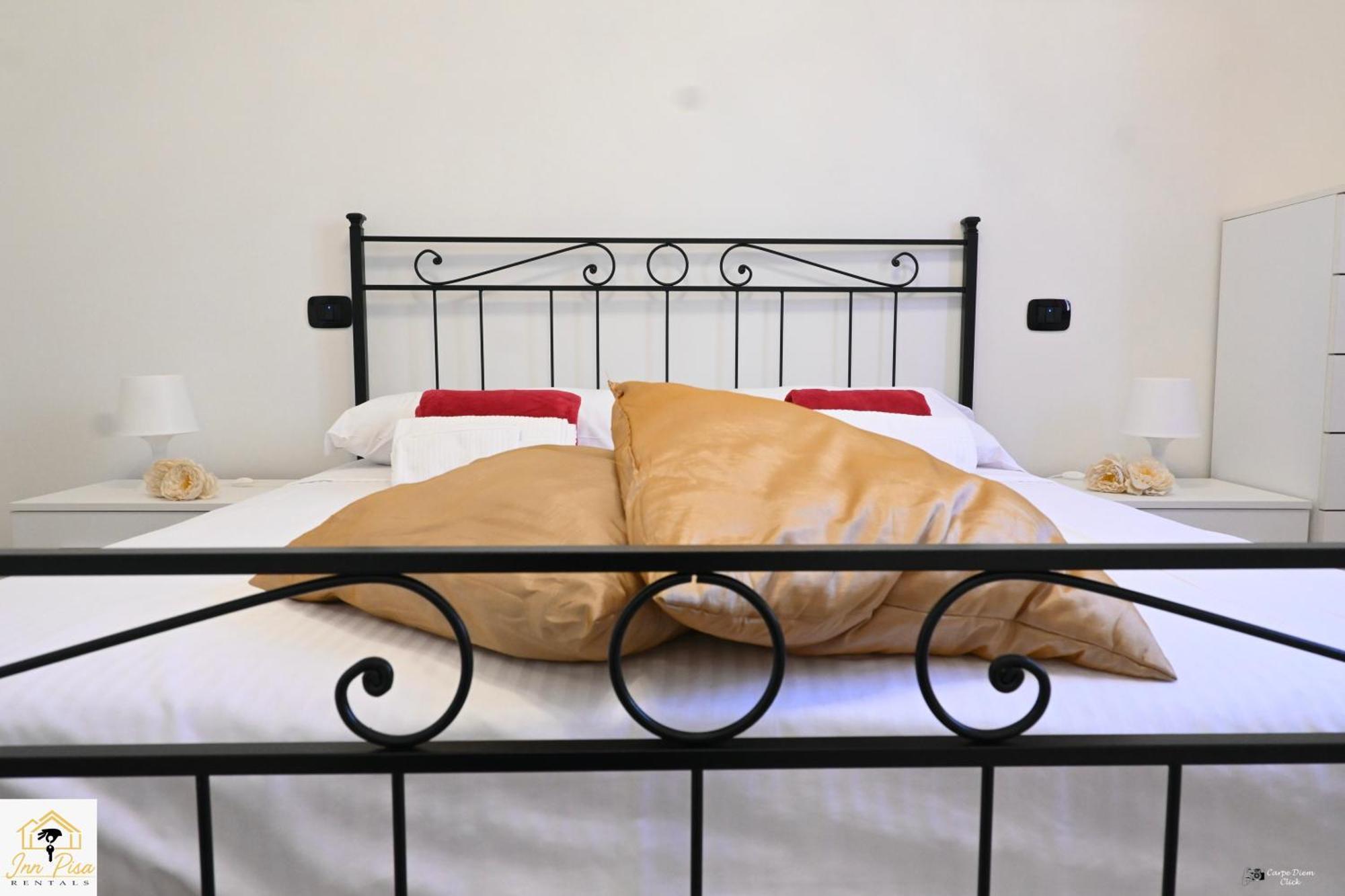 Inn Pisa Rentals 2- Starlight Central Flat Bagian luar foto