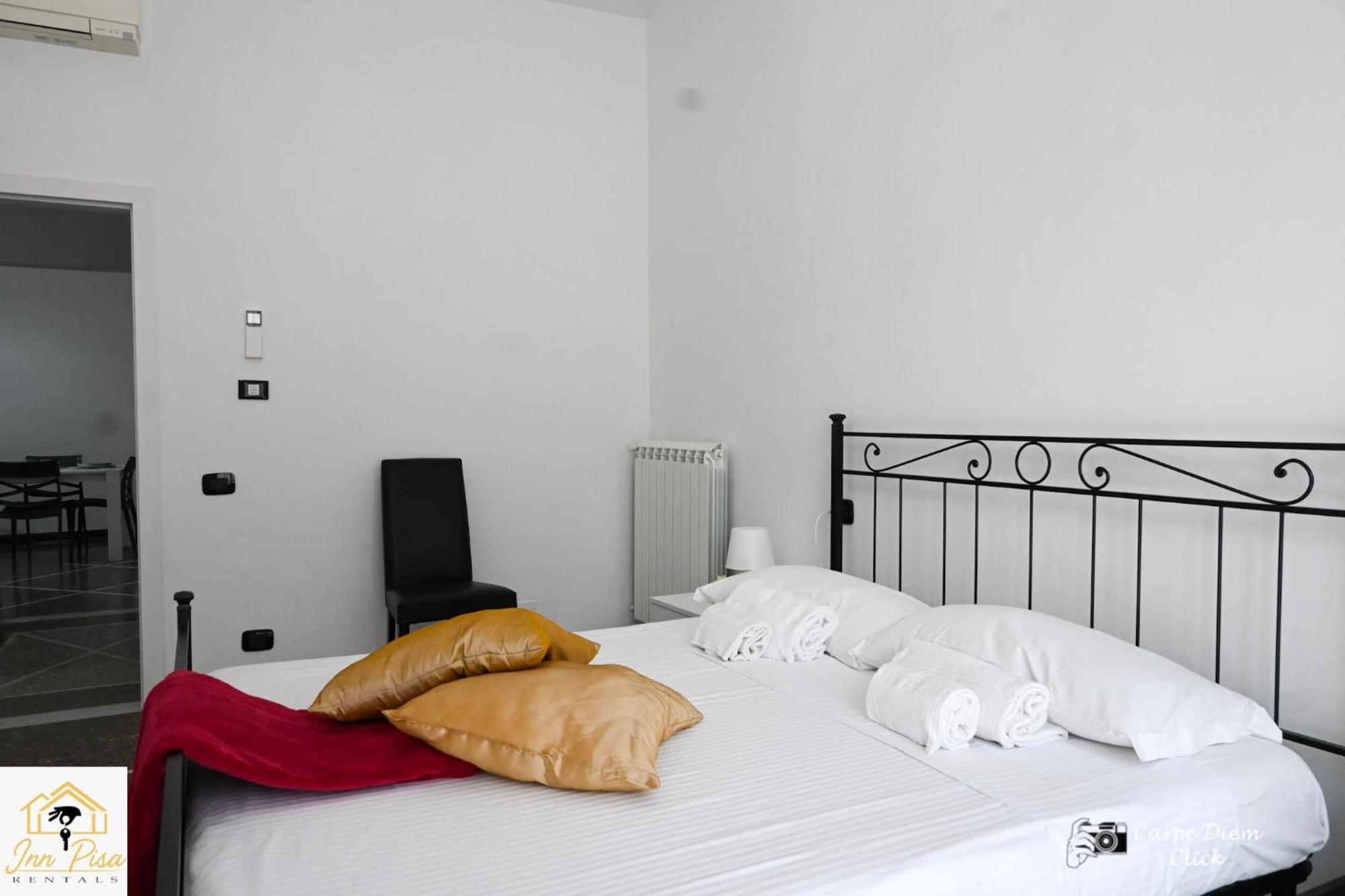 Inn Pisa Rentals 2- Starlight Central Flat Bagian luar foto